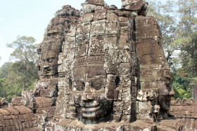 Voyage trek sport-aventure au Cambodge et aux temples d'Angkor : VTT, trekking, cano&eacute;, kayak...- Absolu Voyages