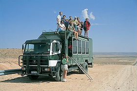 Exp&eacute;dition transafricaine, voyage - safari d'aventure de Johannesbourg &agrave; Nairobi, &agrave; travers l'Afrique du Sud, le Zimbabwe (ou le Botswana), les Chutes Victoria, la Zambie, safari en cano&eacute; sur le Zamb&egrave;ze, le Malawi, la Tanzanie, Zanzibar et le Kenya - Absolu Voyages